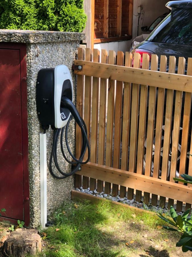 Charmante Ferienwohnung Mit Balkon Im 5-Seen-Land 海臣道夫皮尔森 外观 照片